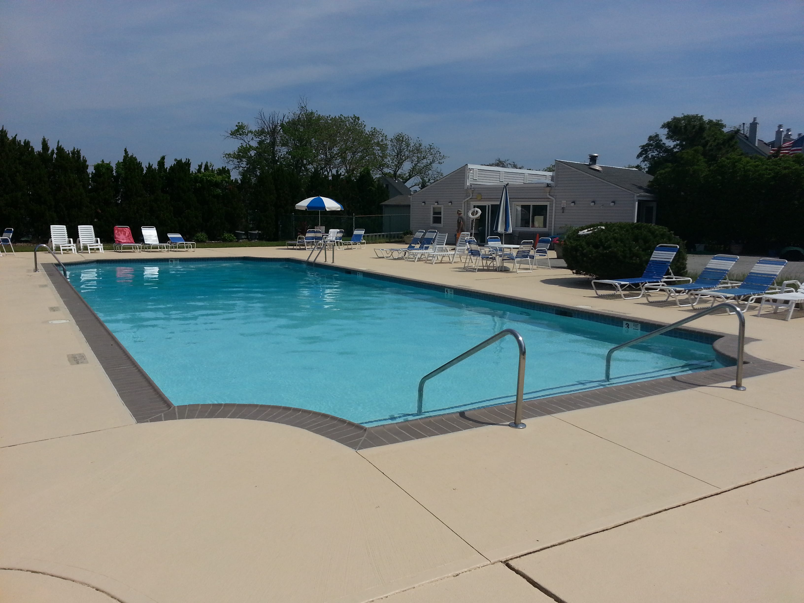 Sands Point North has a large community pool with rest rooms in the pool house.