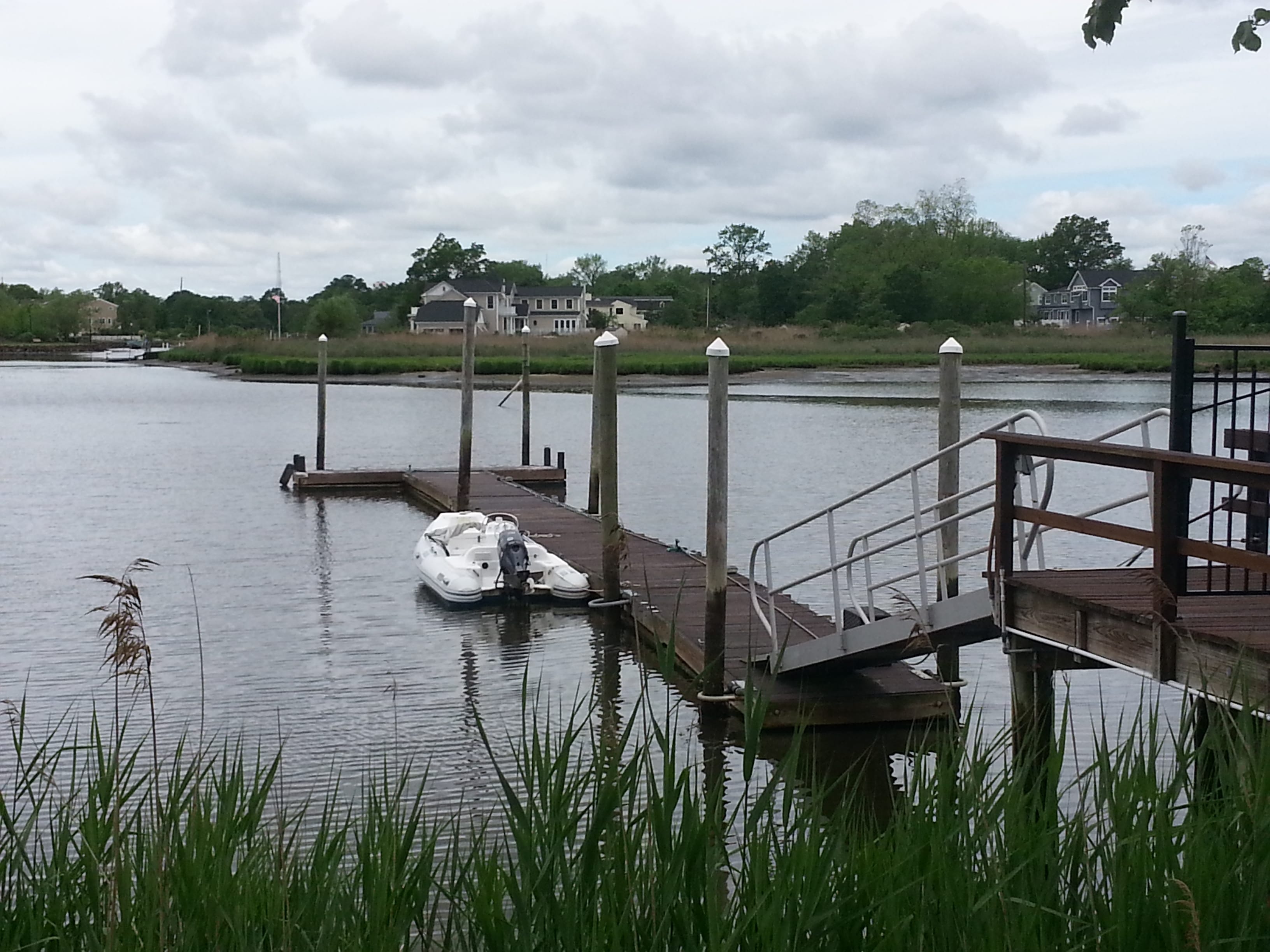 Bridgewaters has a community dock where residents can moor a boat.