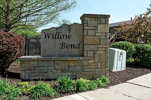 Willow Bend Monument Sign