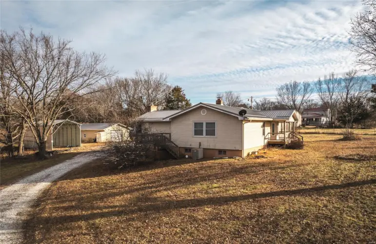 19741 State Route M, Edgar Springs, MO 65462