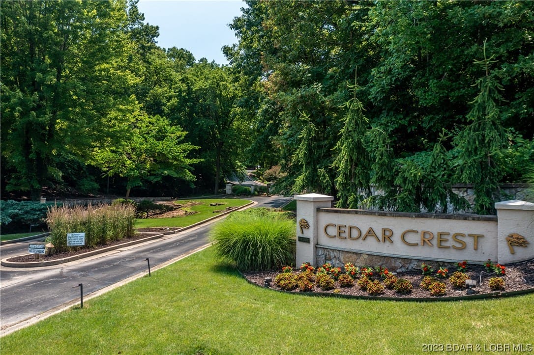 102 Cedar Crest Drive 