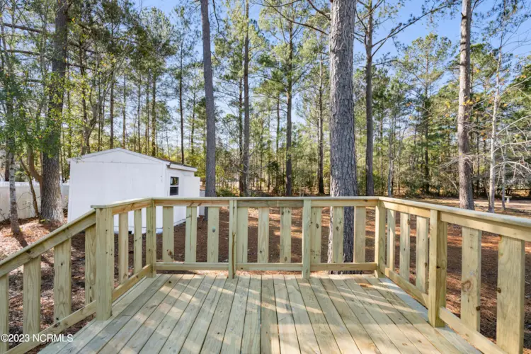 303 Buttonwood Court, Rocky Point, NC 28457