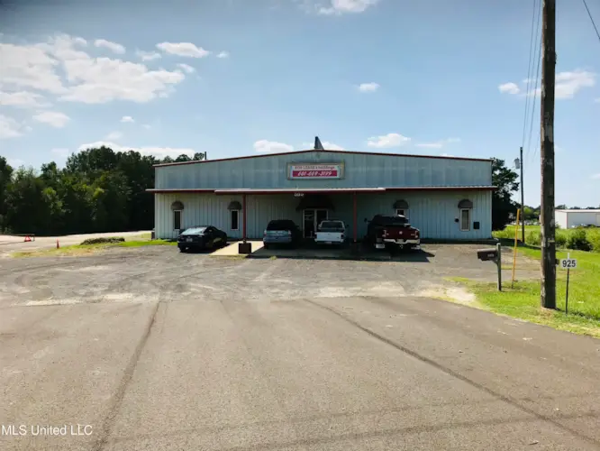 595 Old Highway 49, Richland, MS 39218