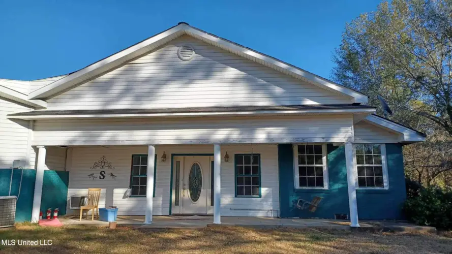 307 Coursey Street, Raleigh, MS 39153