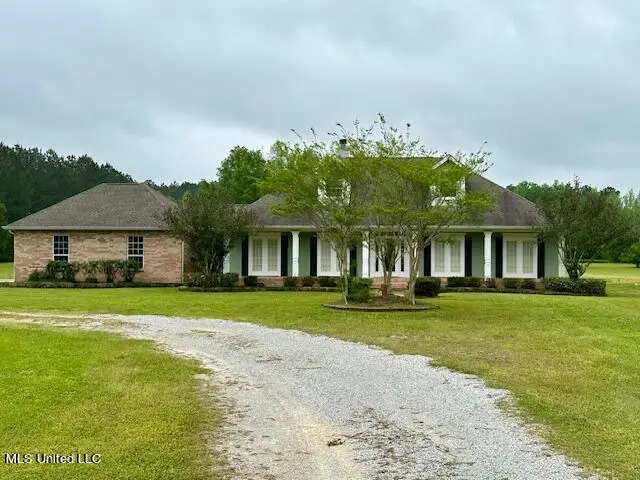 378 Mcsween Road, Picayune, MS 39466