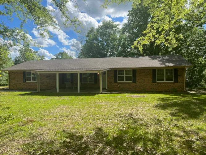 3418 Center Hill Road, Blue Springs, MS 38828