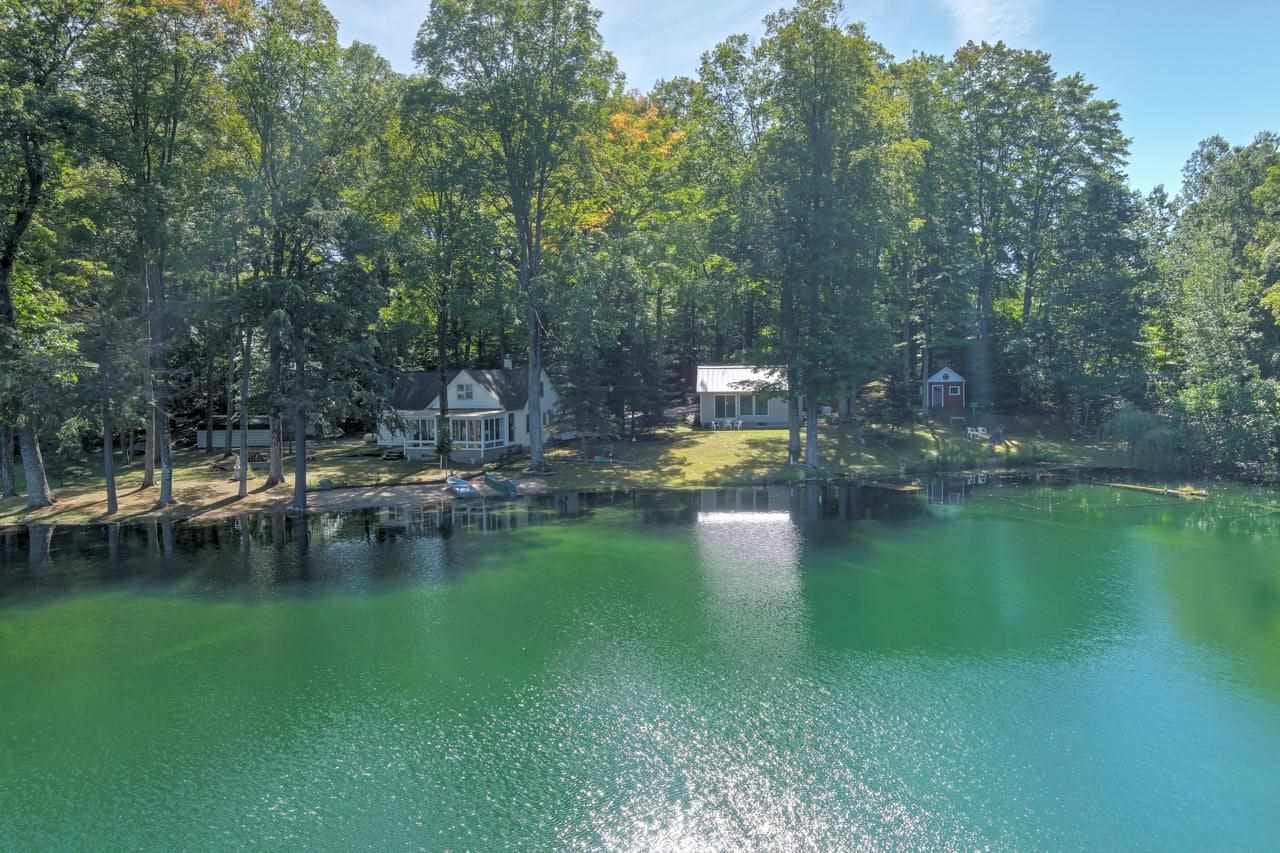 9037 Lake of the Woods Road