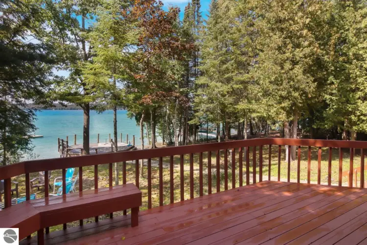 2646 S East Torch Lake Drive, Bellaire, MI 49615