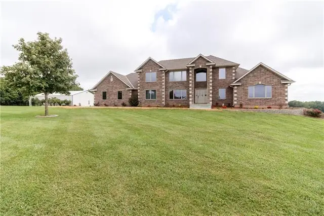 481 SW 601st Drive, Centerview, MO 64019