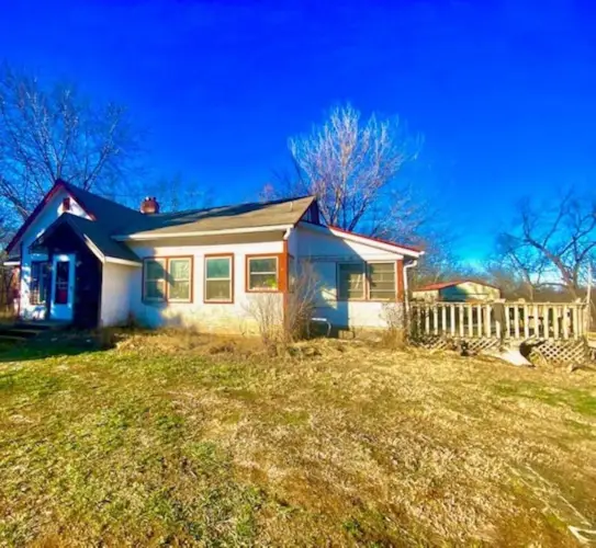 11975 200 Road, Schell City, MO 64783