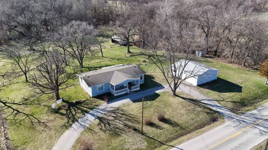 31911 State Route J Highway, Kidder, MO 64649