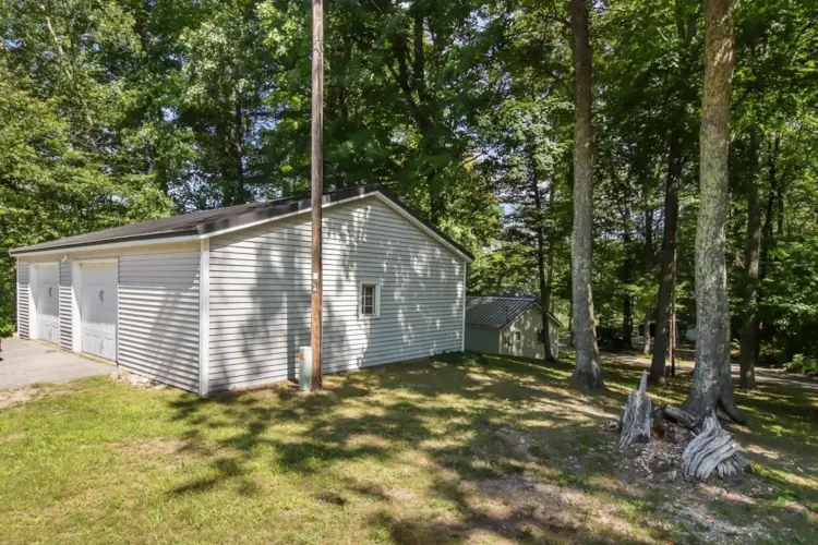 9037 Lake Of The Woods Road, Bellaire, MI 49615