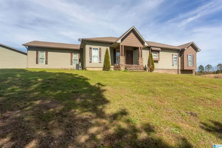 3031 COUNTY HIGHWAY 13, CLEVELAND, AL 35049