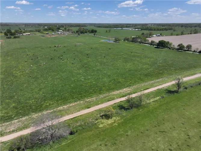 2117 State Highway 76, Exeter, MO 65647