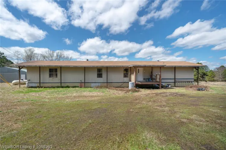 12310 White Valley Road, Mulberry, AR 72947