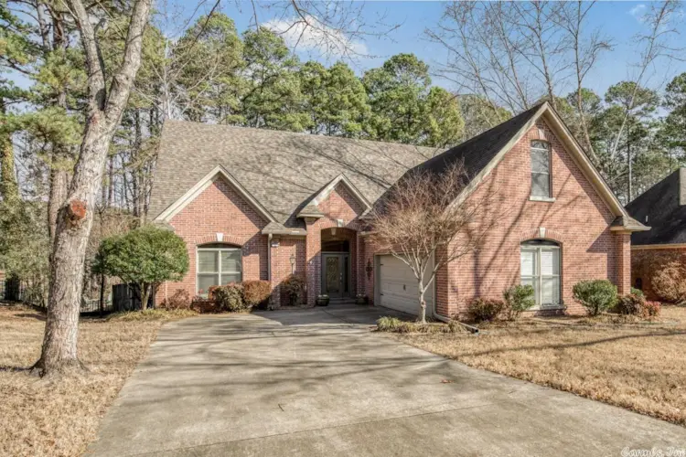 157 Hibiscus Drive, Maumelle, AR 72113
