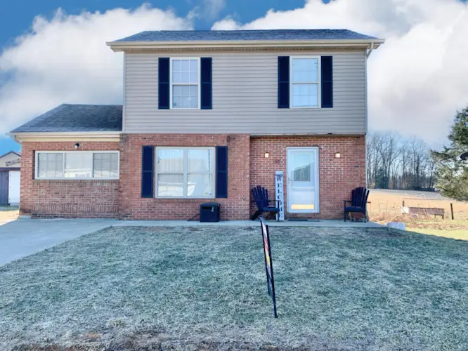 34 Linda Lou, Science Hill, KY 42553