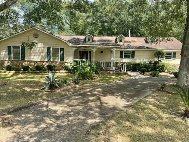 9416 Windrow Place, Moss Point, MS 39562