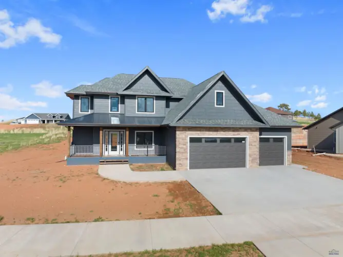 427 GOOSEBERRY TRAIL CT, Spearfish, SD 57783