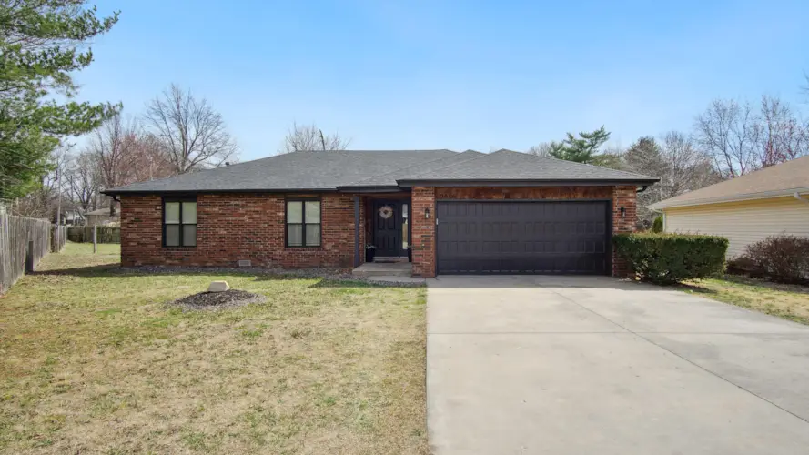 2036 S Butterfly Avenue, Springfield, MO 65807