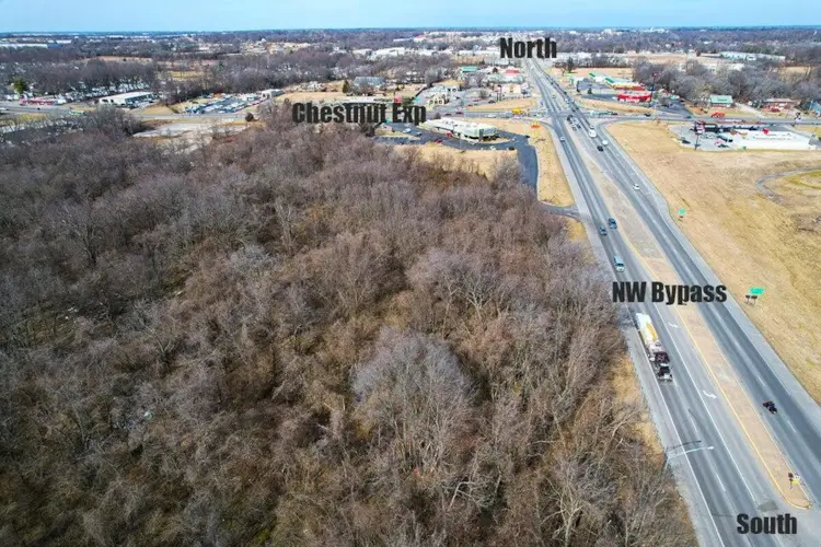 3604 W Chestnut Expressway, Springfield, MO 65802