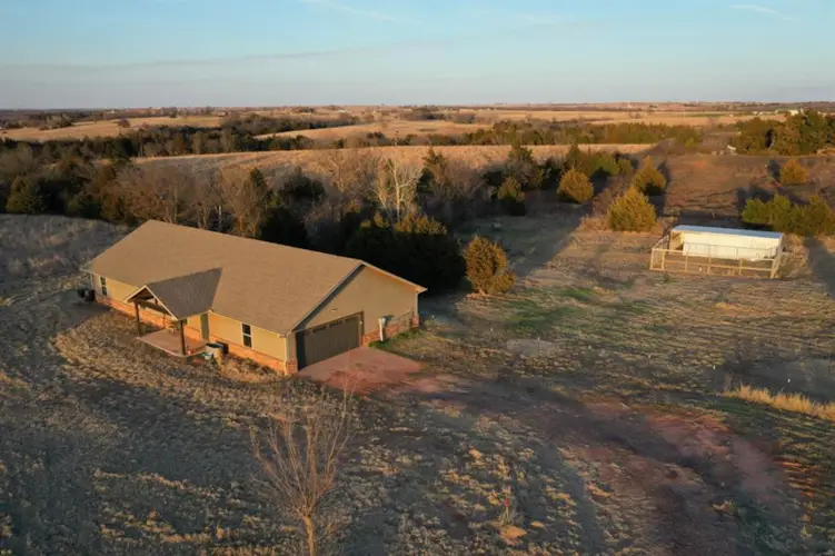 16870 N MIDWEST BLVD, Mulhall, OK 73063